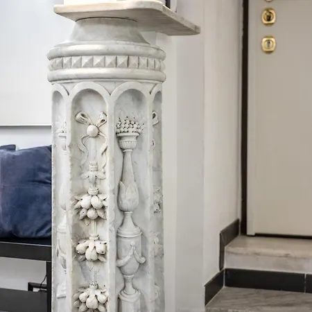 Spinola Palace Apartment *