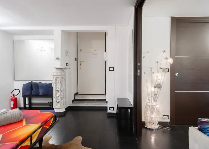 Spinola Palace * Janov